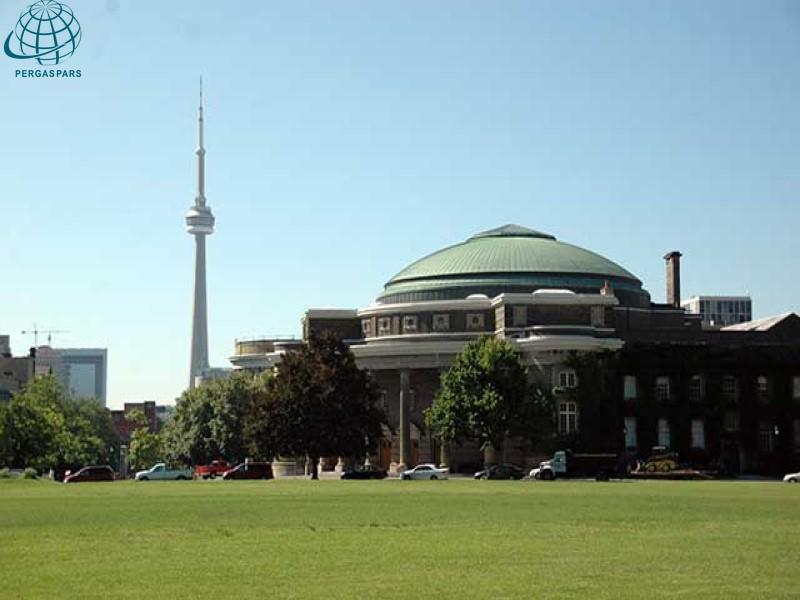 تحصیل در دانشگاه تورنتو